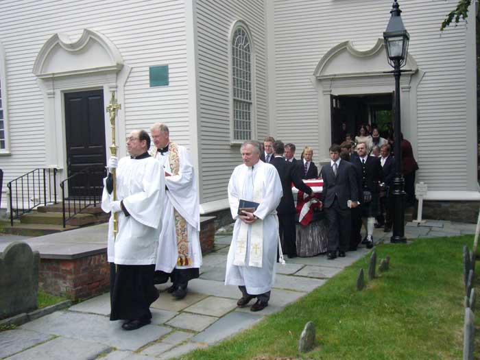 Processional to Churchyard